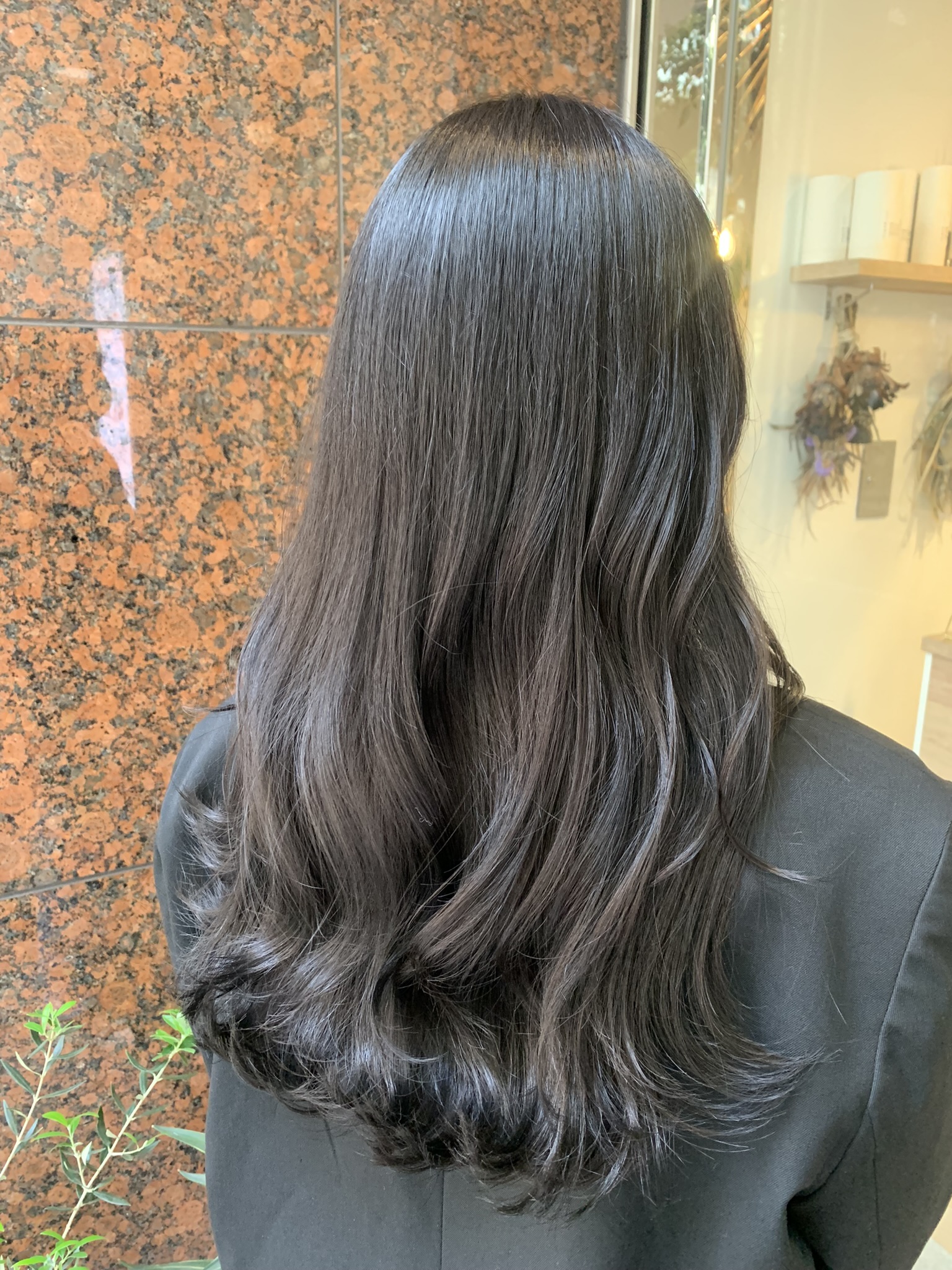 小辻結花 韓国風ヘアとも☆アッシュグレージュ