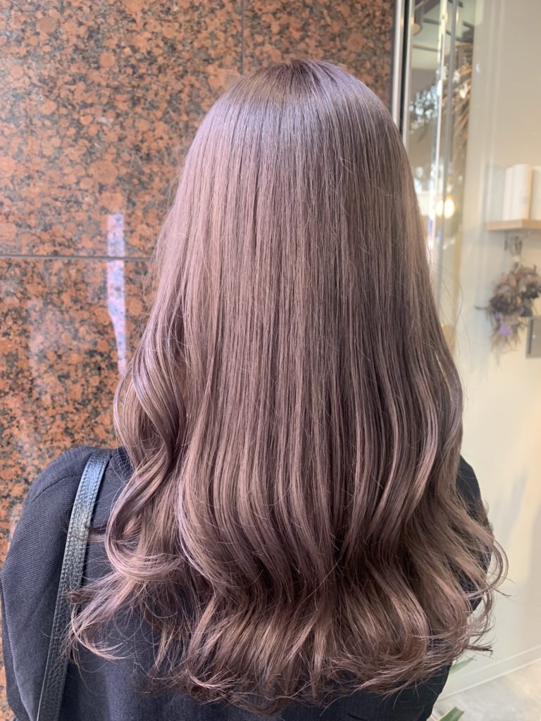 小辻結花 韓国風ヘアにも☆ラベンダーグレージュのメイン画像