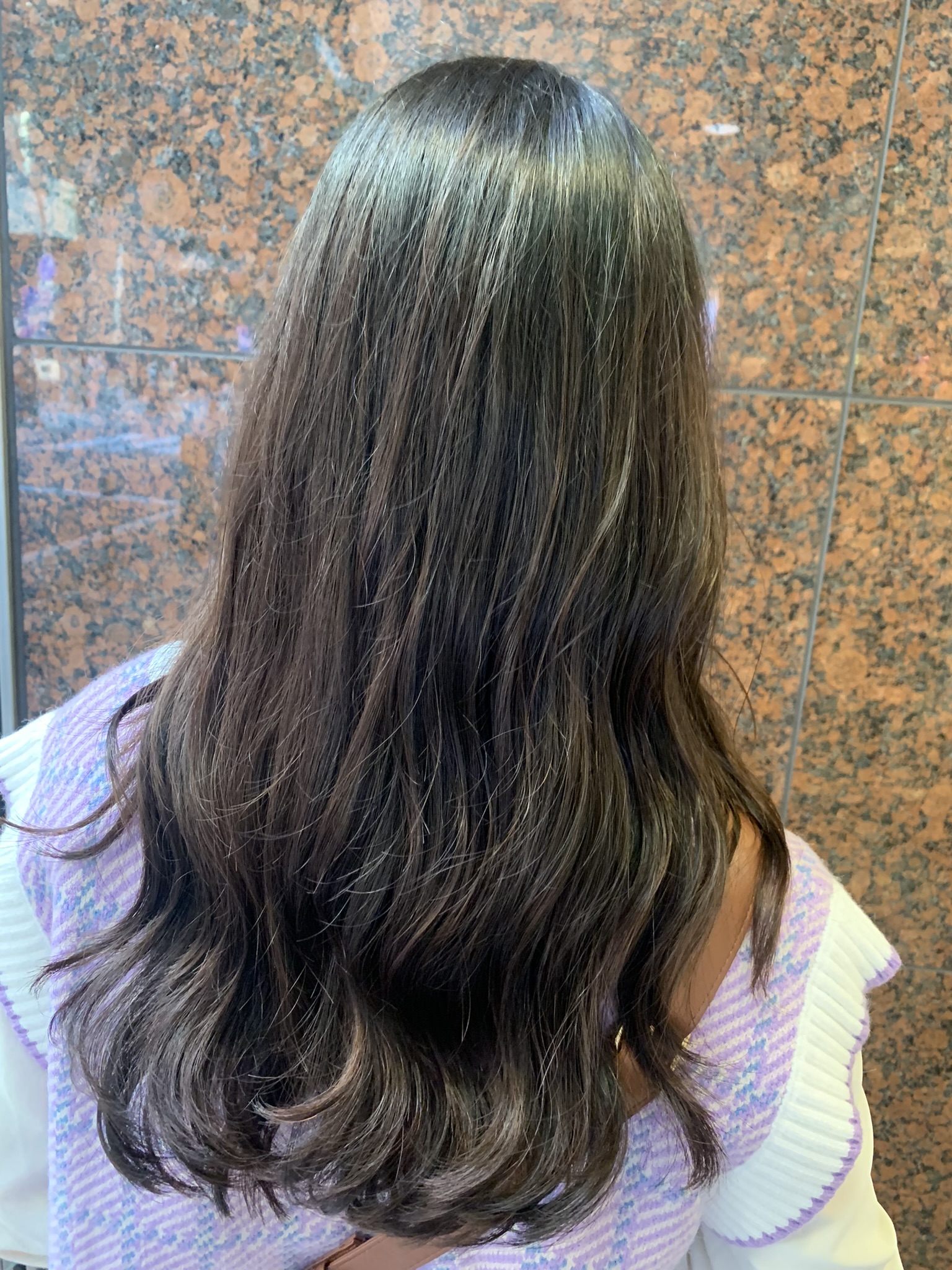 小辻結花 コテ巻きいらず！◎韓国風パーマ☆